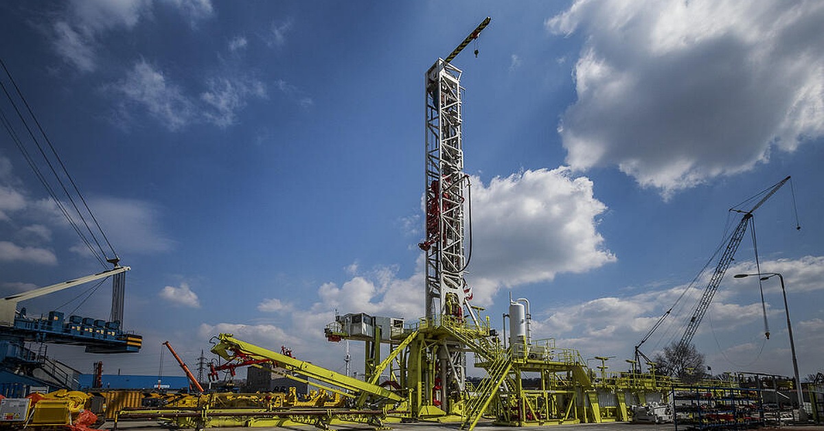 Drill Pipe Handling Hazards And Safety Measures