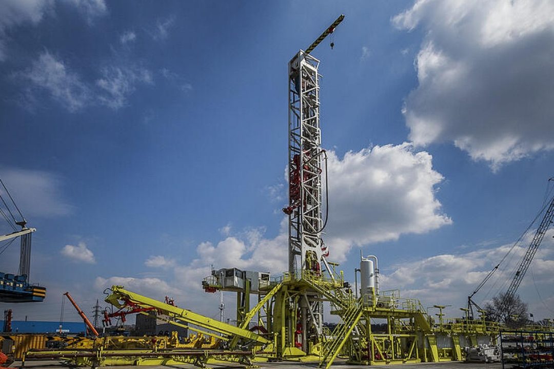 Drill Pipe Handling: Hazards and Safety Measures